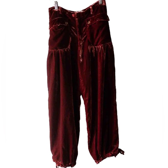 Last Chance NWOT Free People Lotus Crushed Velvet Balloon Pants in Rusty Wine 25 - Picture 6 of 16